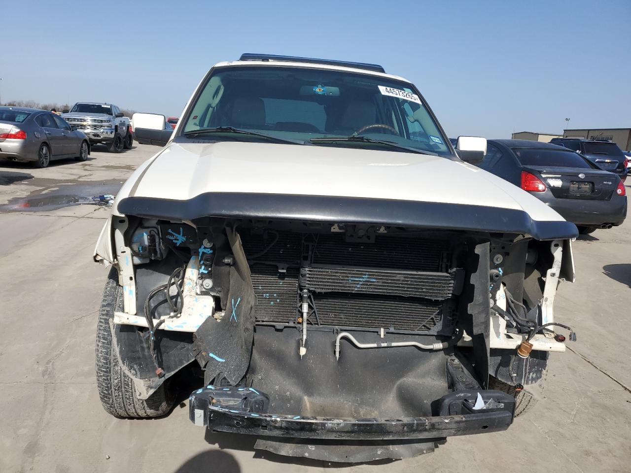 2007 Ford Expedition - Image 5