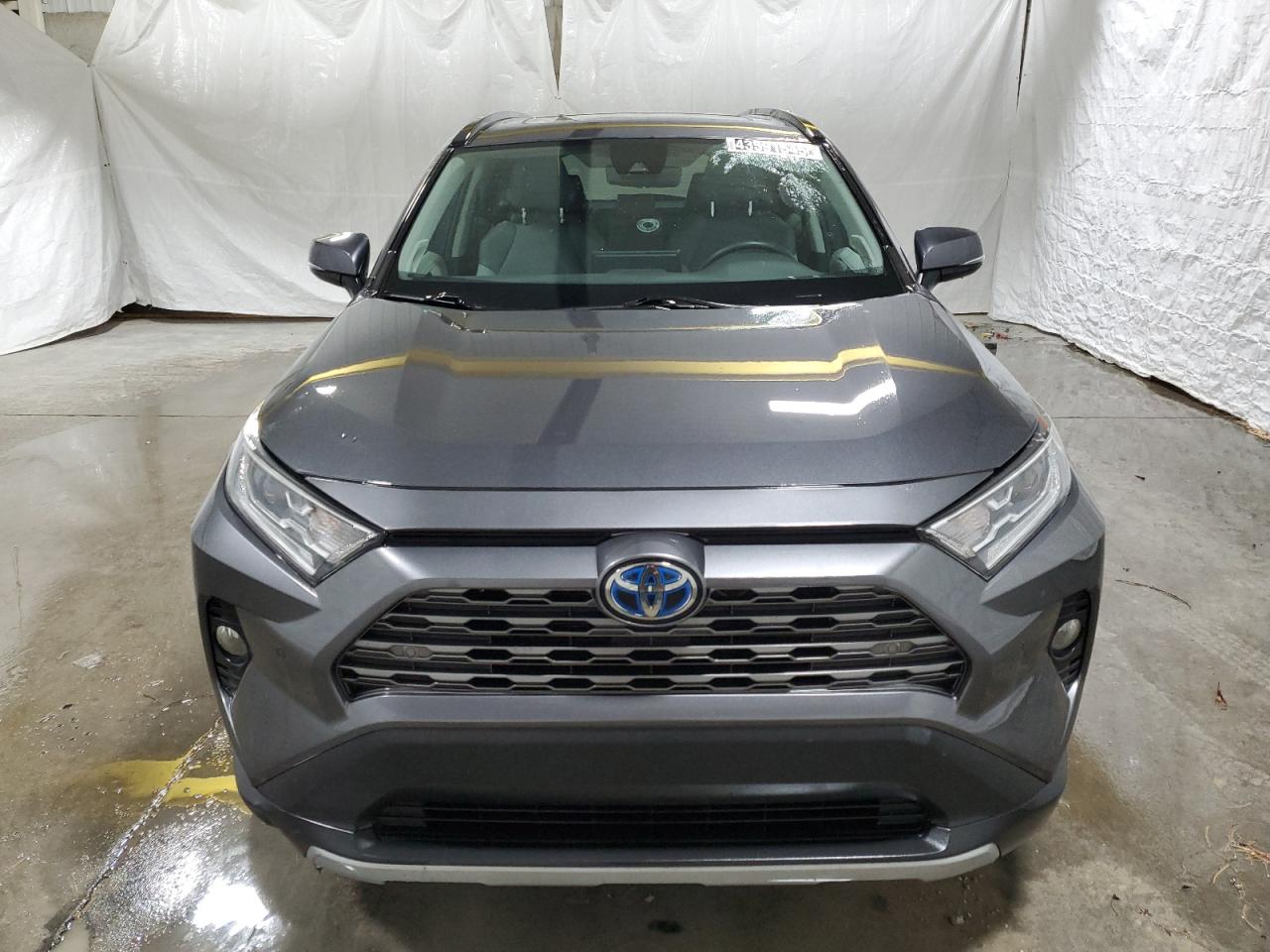2021 Toyota RAV 4 - Image 5