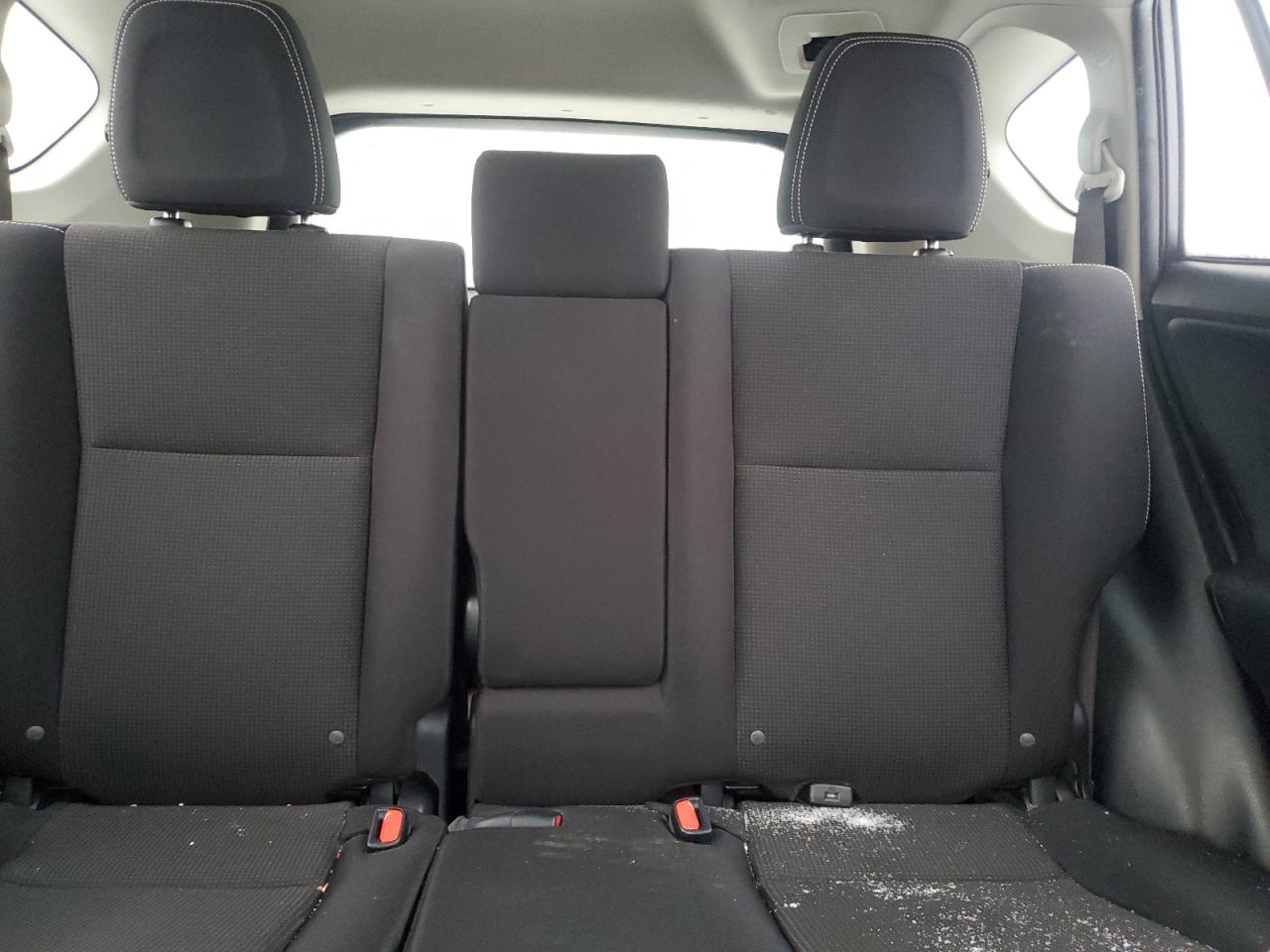 2017 Toyota RAV 4 - Image 10