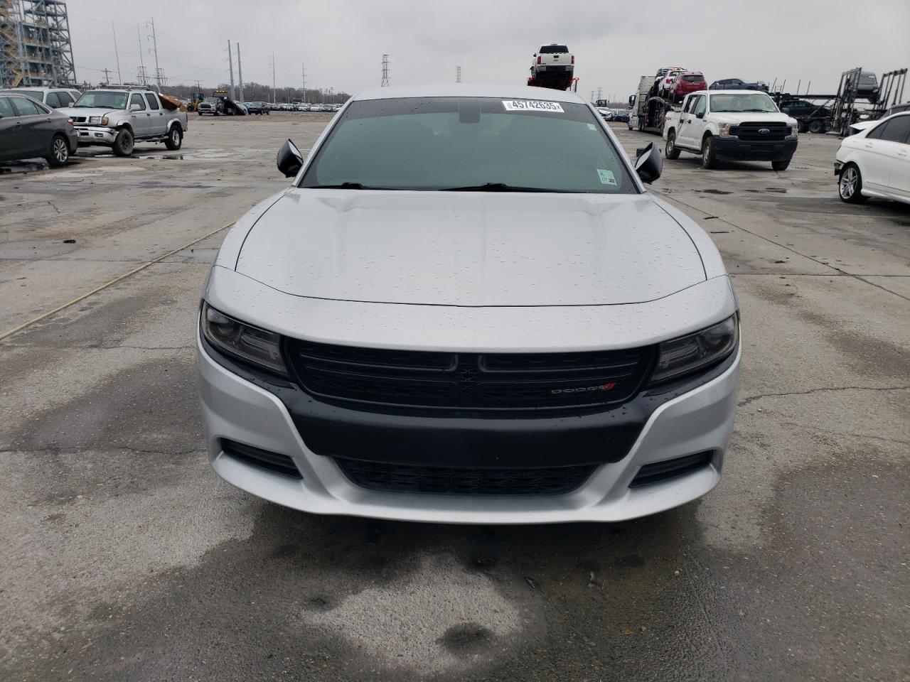 2020 Dodge Charger - Image 5