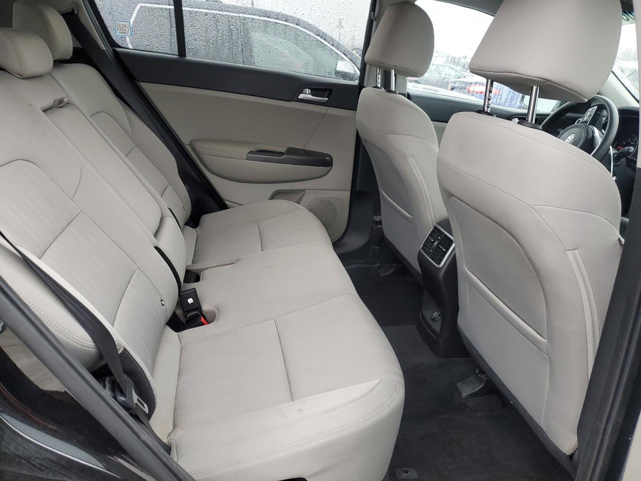 2021 Kia Sportage - Image 11