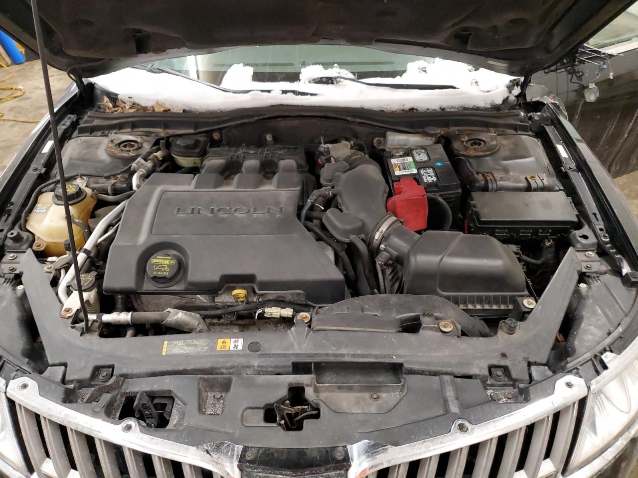 2012 Lincoln MKZ - Image 11