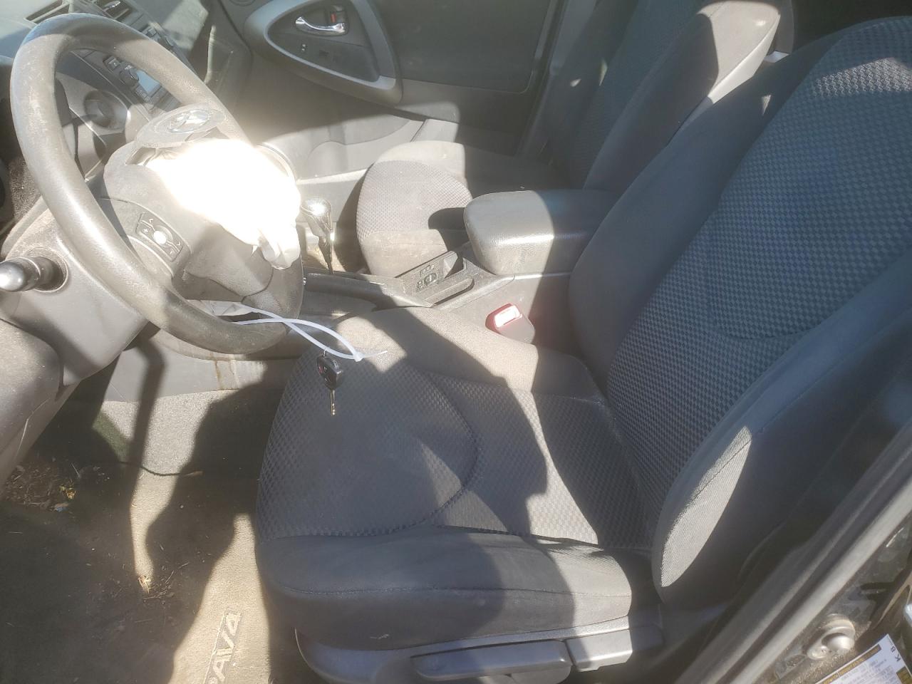 2012 Toyota RAV 4 - Image 7