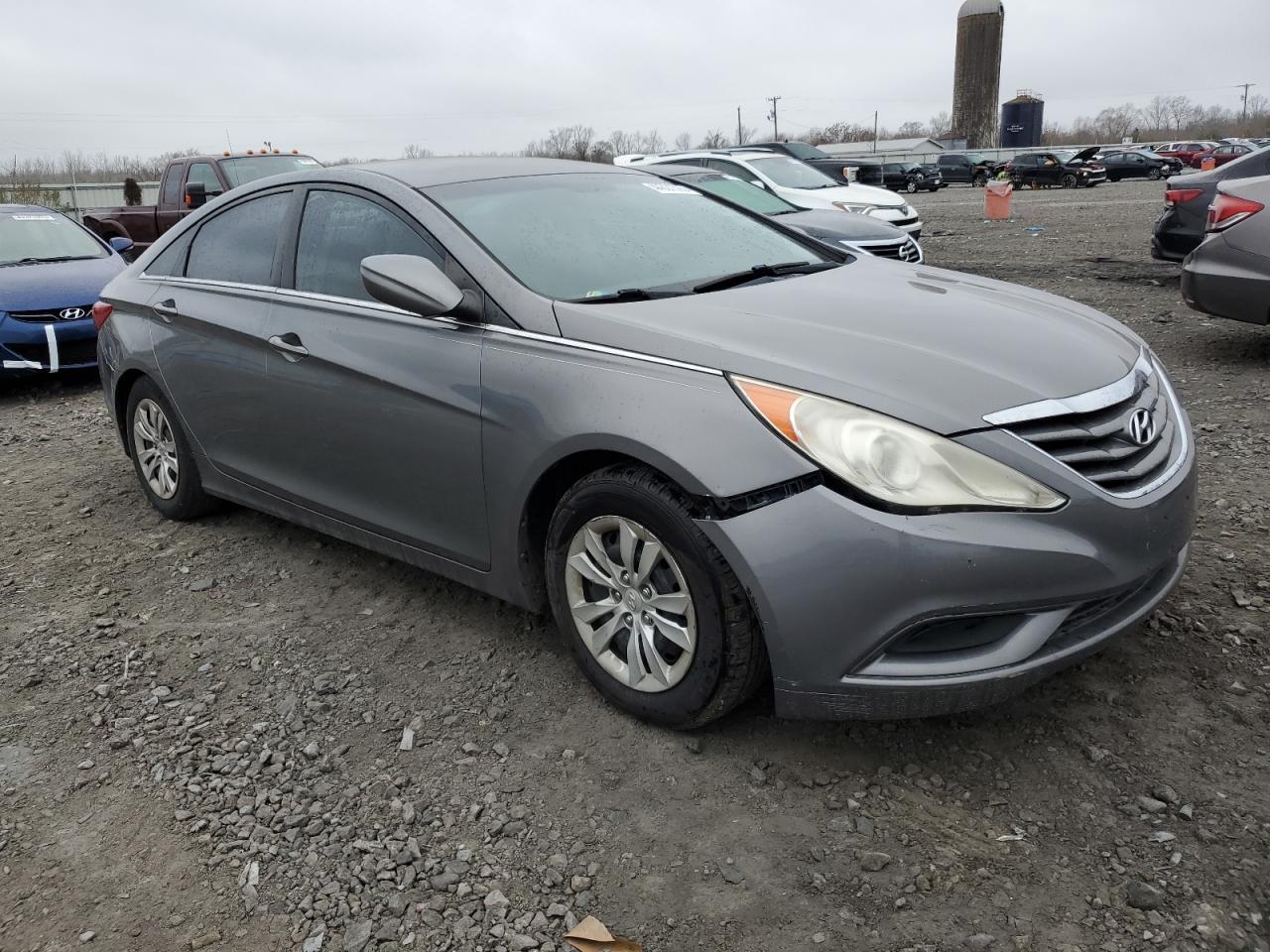 2013 Hyundai Sonata - Image 4