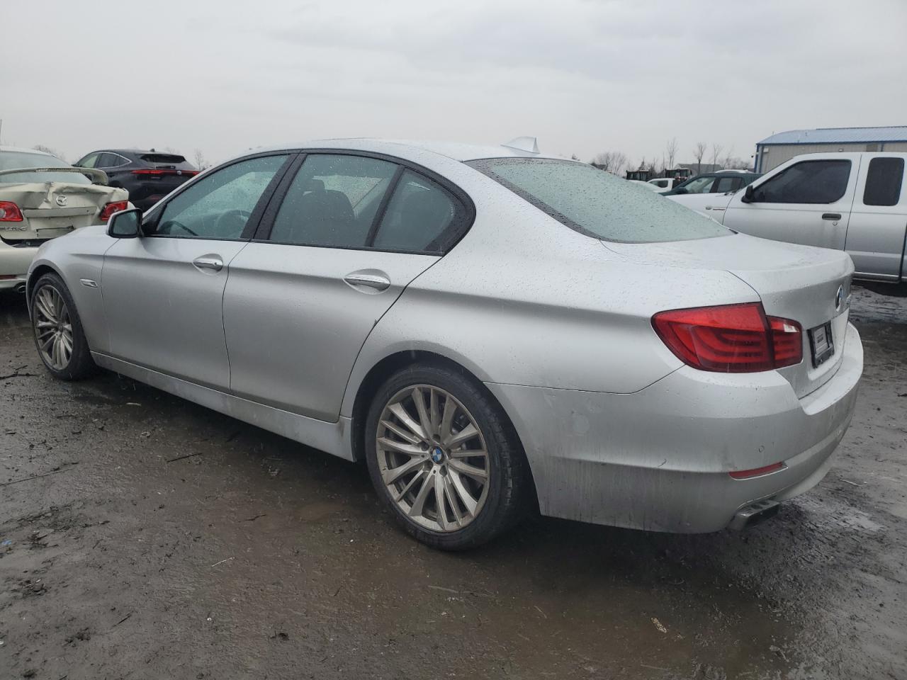 2011 BMW 5er - Image 2