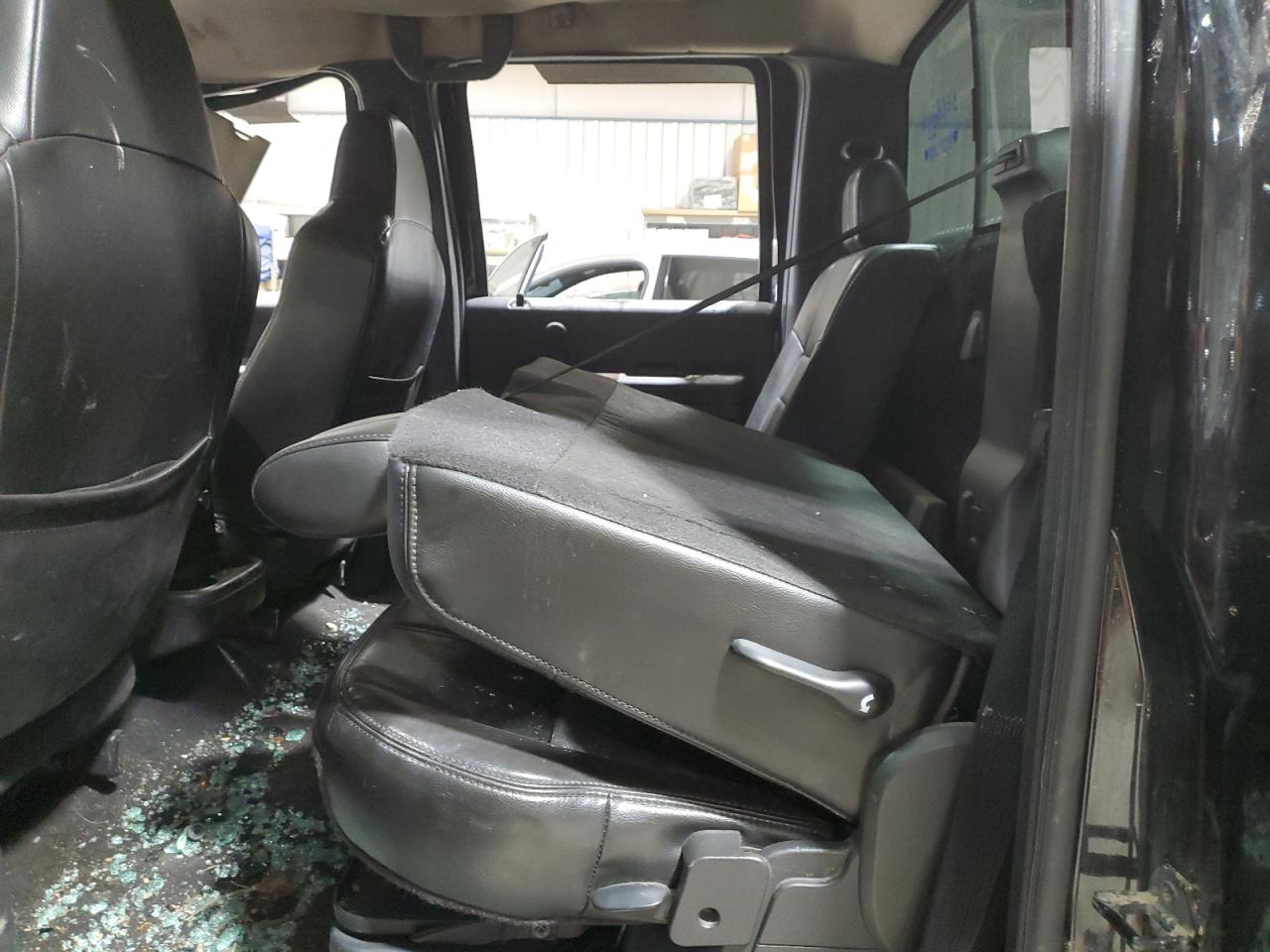 2009 Ford F250 - Image 10