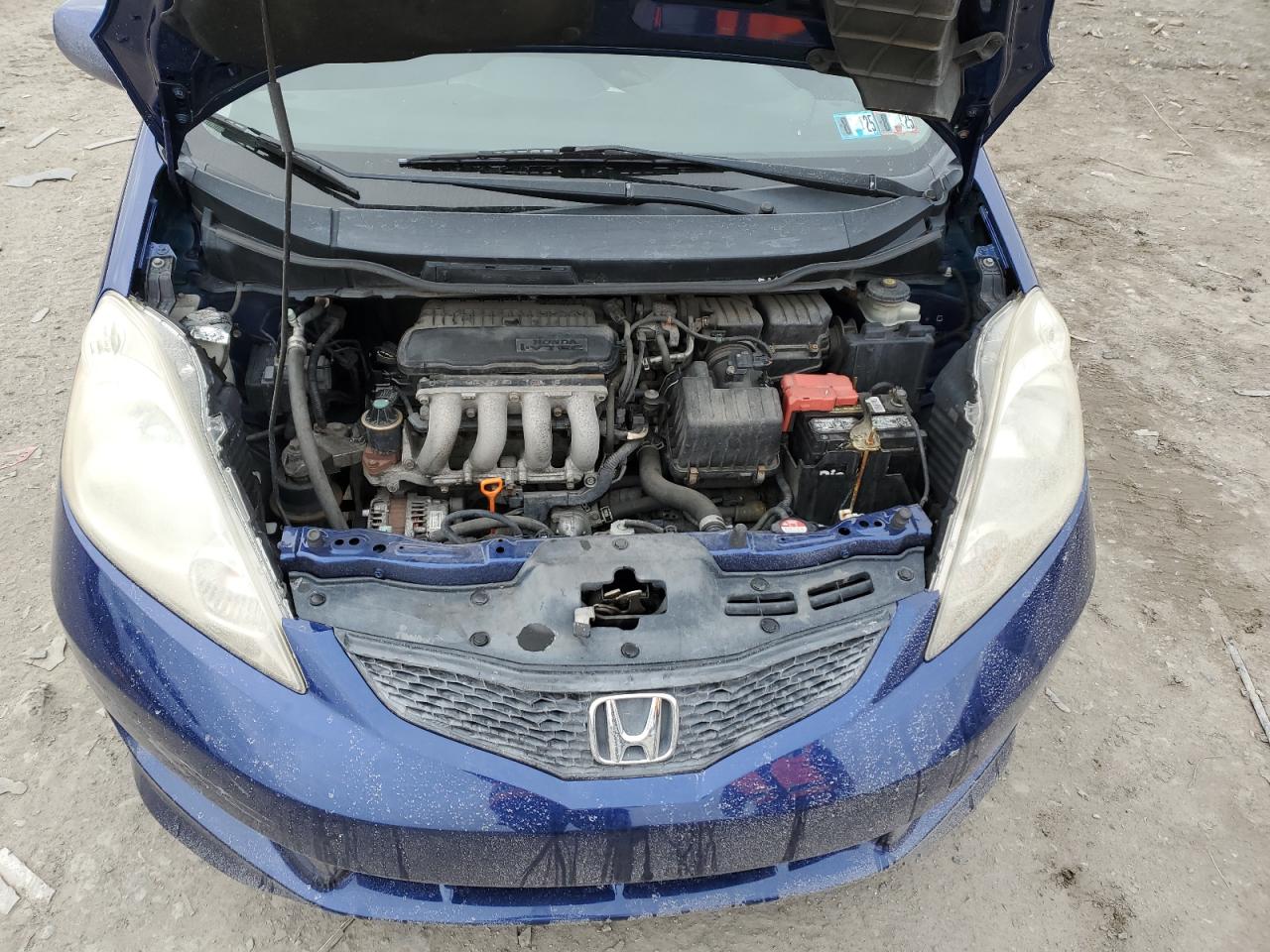 2009 Honda Fit - Image 11