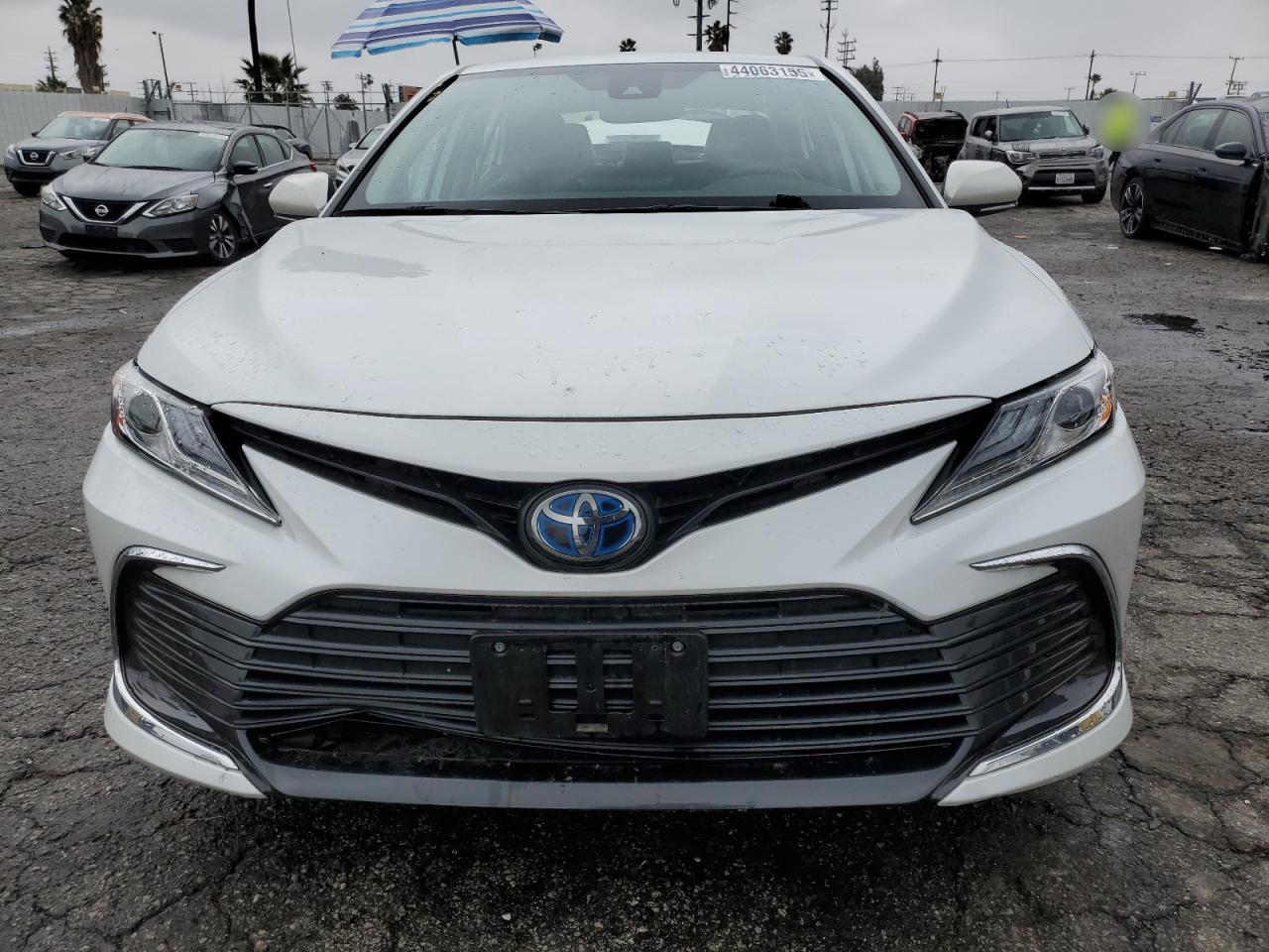 2022 Toyota Camry - Image 5