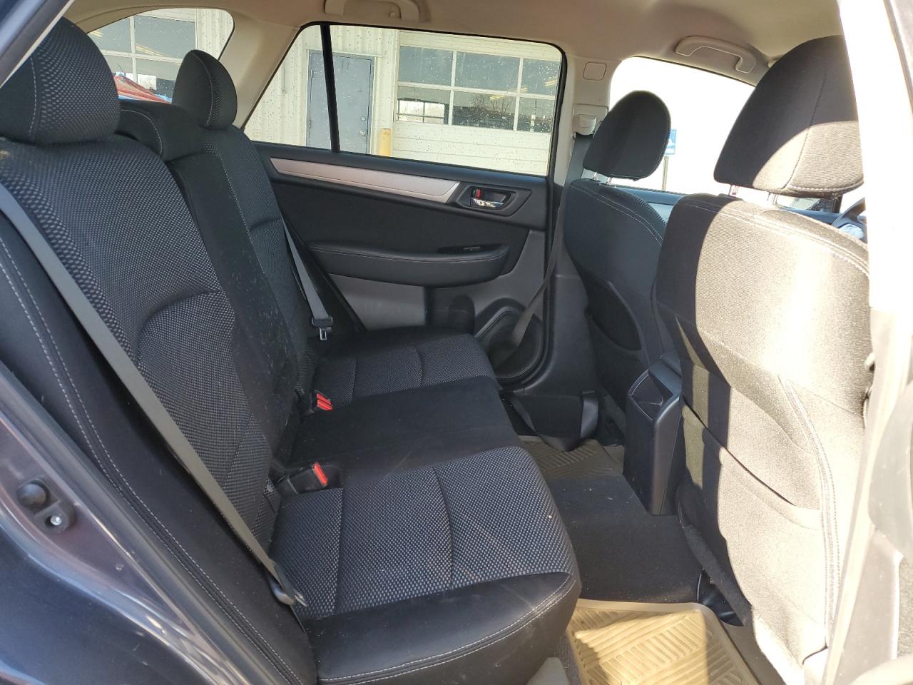 2015 Subaru Outback - Image 12