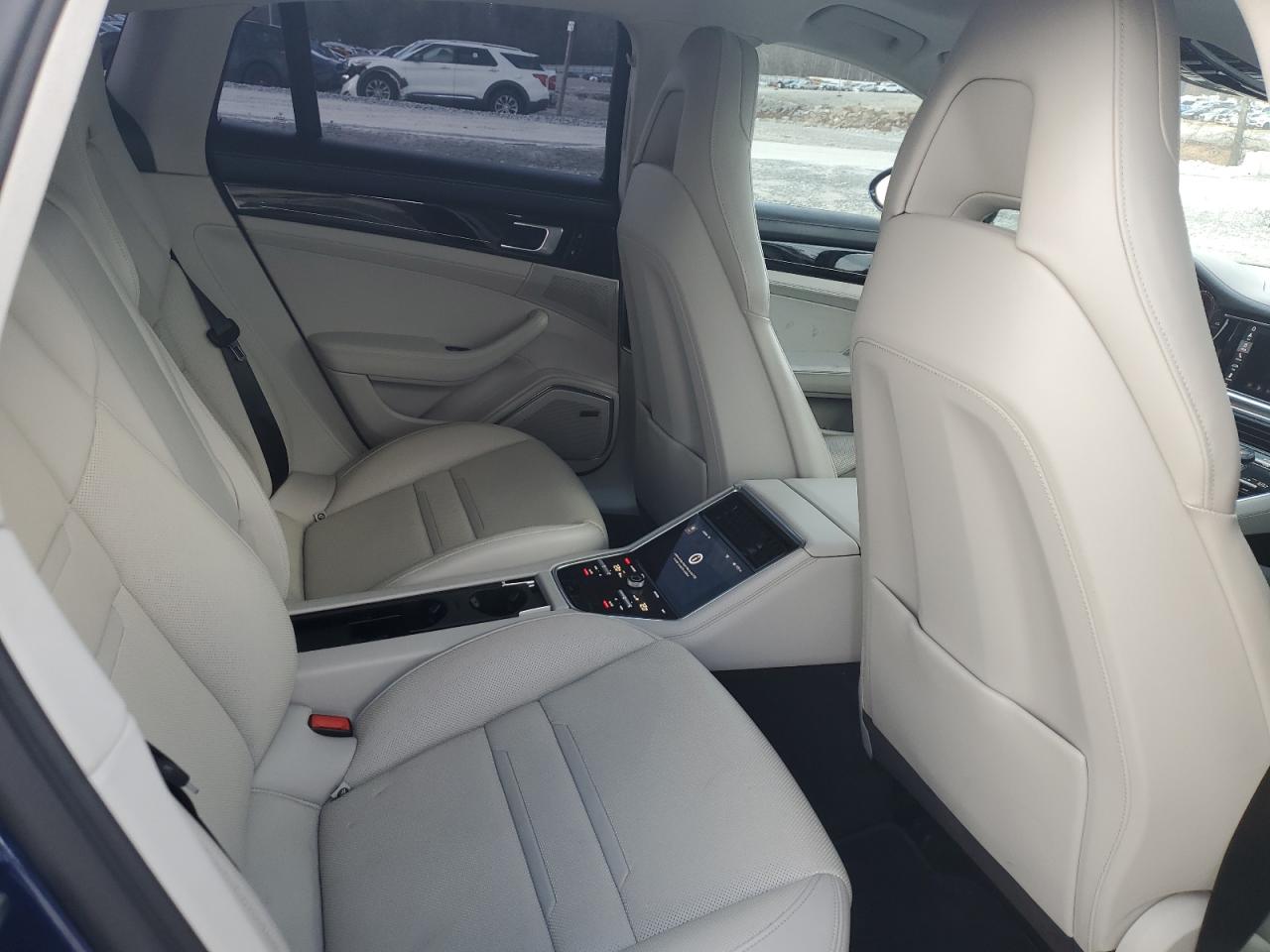 2020 Porsche Panamera Base VIN: WP0AA2A79LL102375 Lot: 63498895
