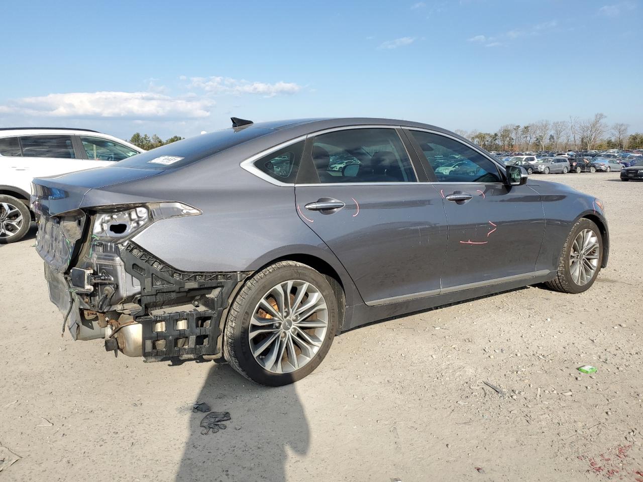 2015 Hyundai Genesis - Image 3