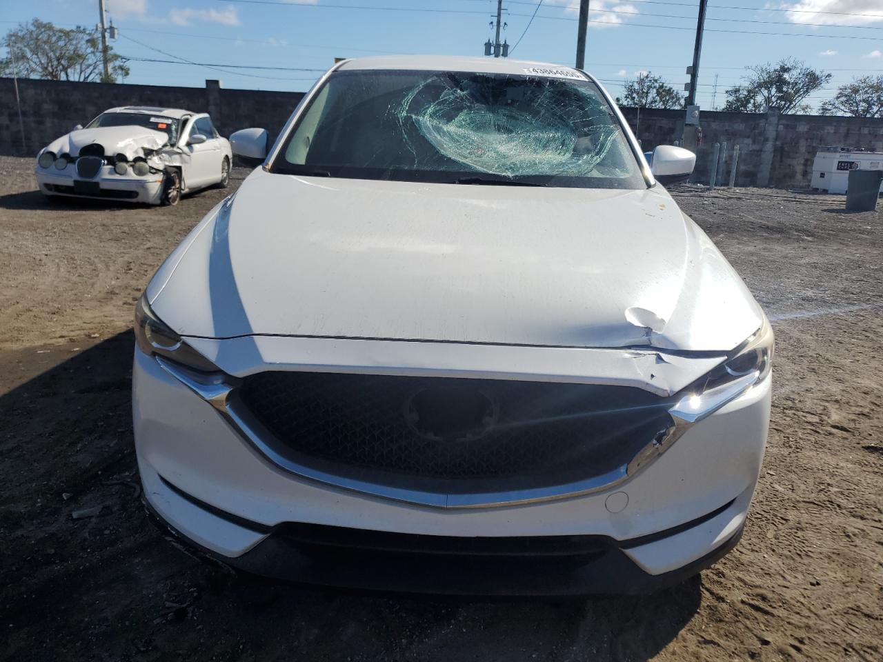 2017 Mazda CX-5 - Image 5
