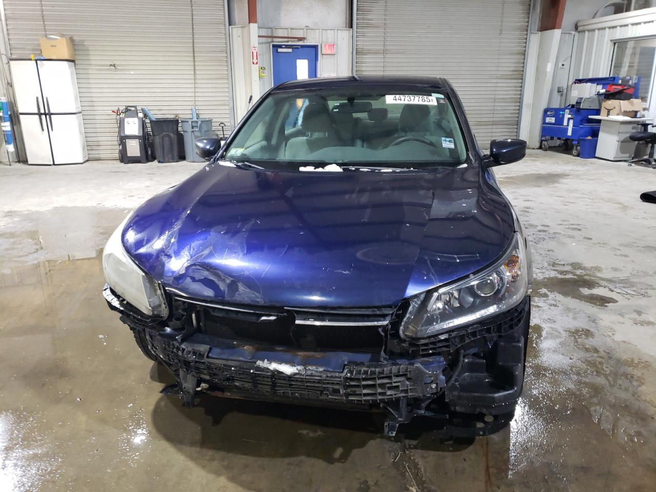 2013 Honda Accord - Image 5