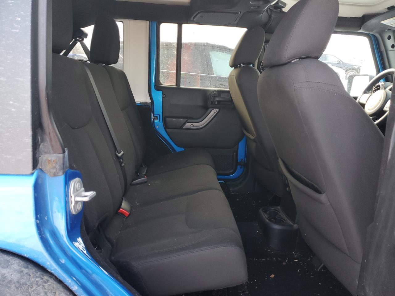 2015 Jeep Wrangler - Image 10