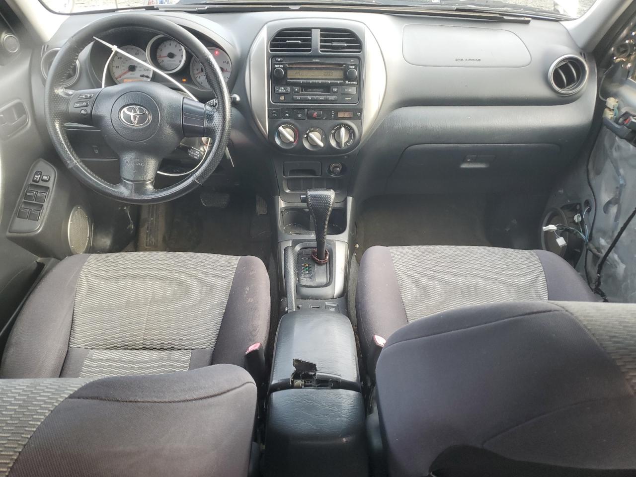 2004 Toyota RAV 4 - Image 8