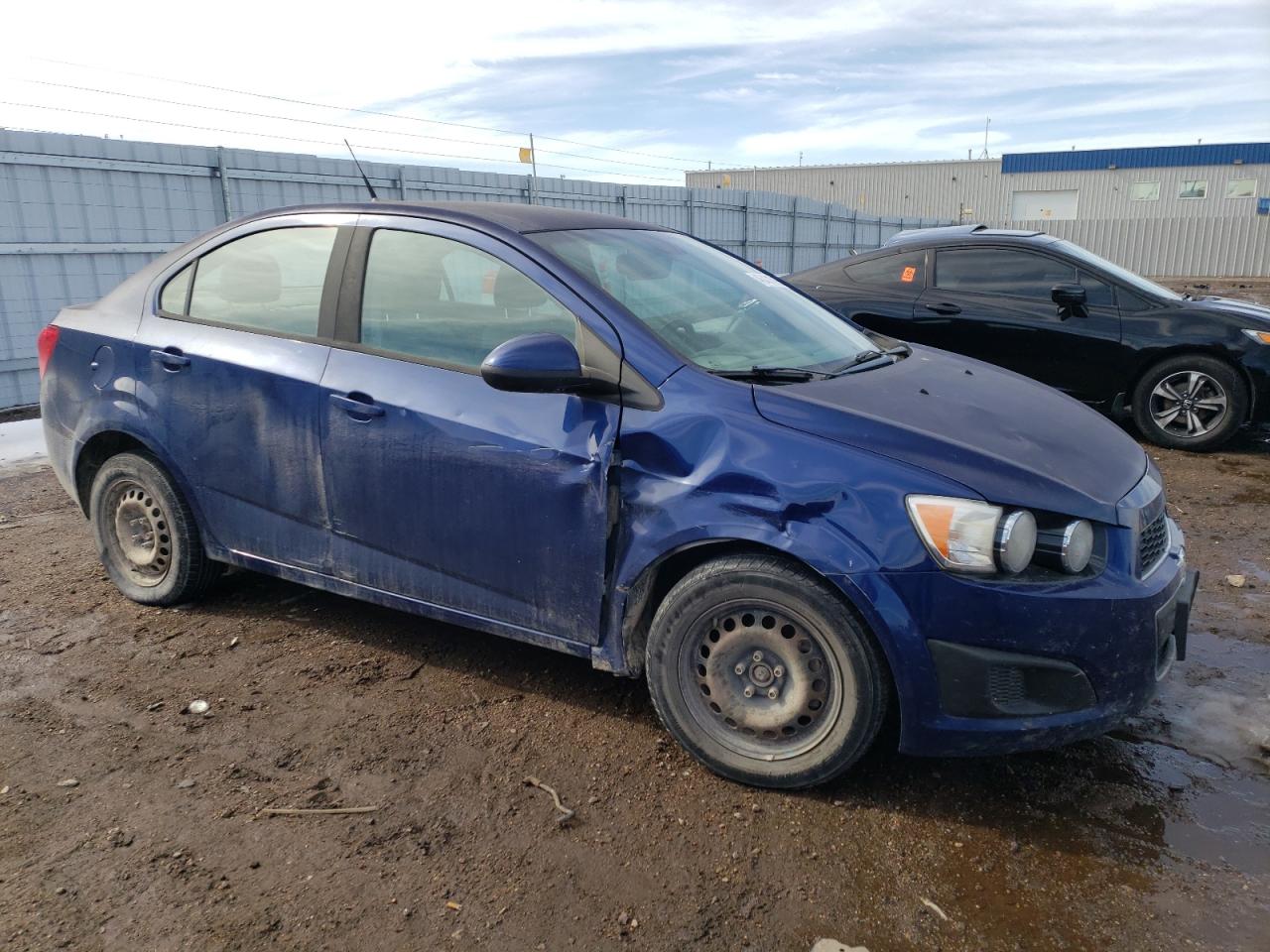 2013 Chevrolet Sonic - Image 4