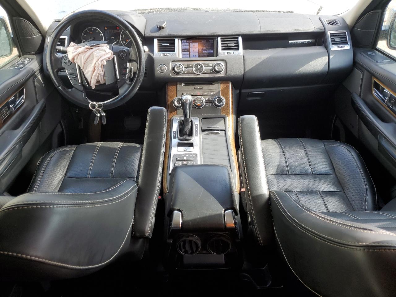 2013 Land Rover Range Rover - Image 8