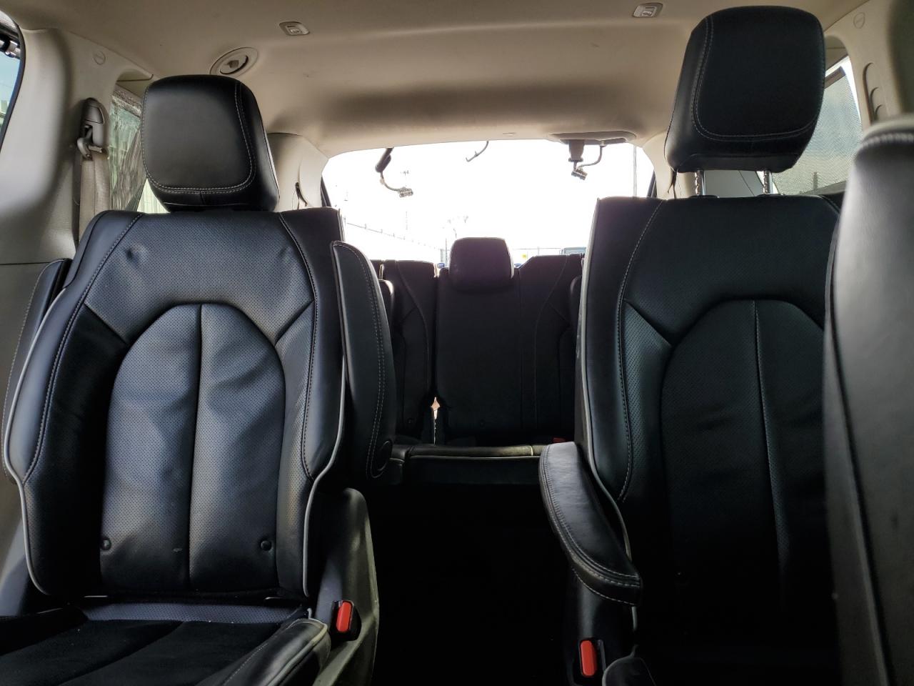 2021 Chrysler Pacifica - Image 10