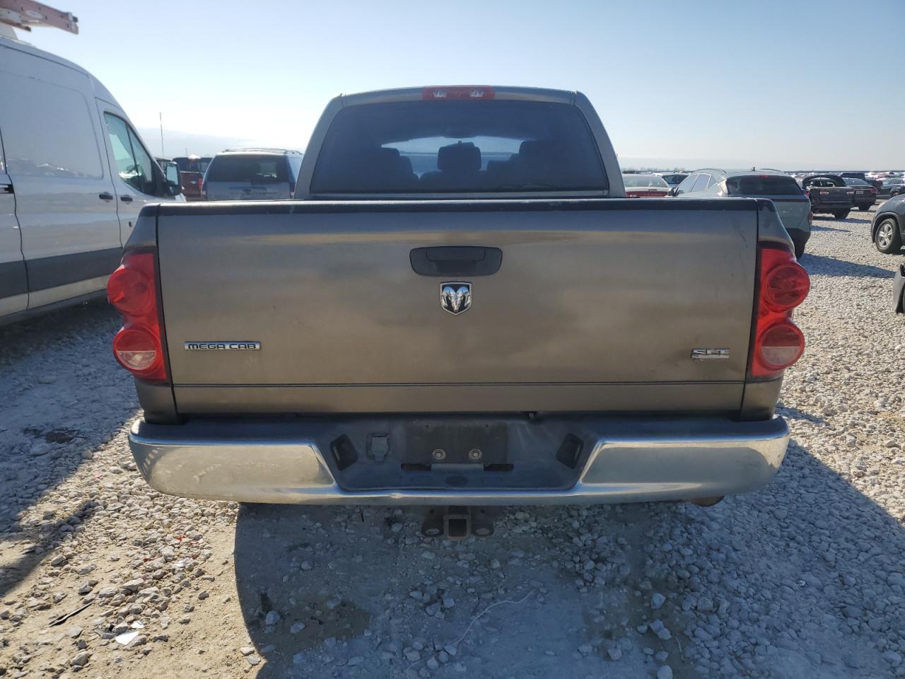 2007 Dodge RAM - Image 6