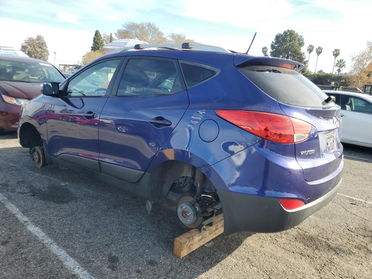 2013 Hyundai Tucson - Image 2