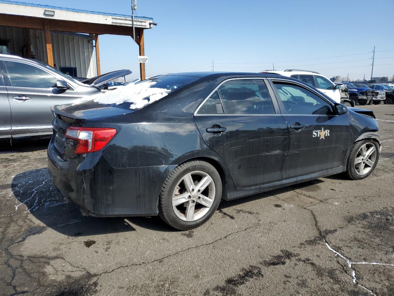 2014 Toyota Camry - Image 3