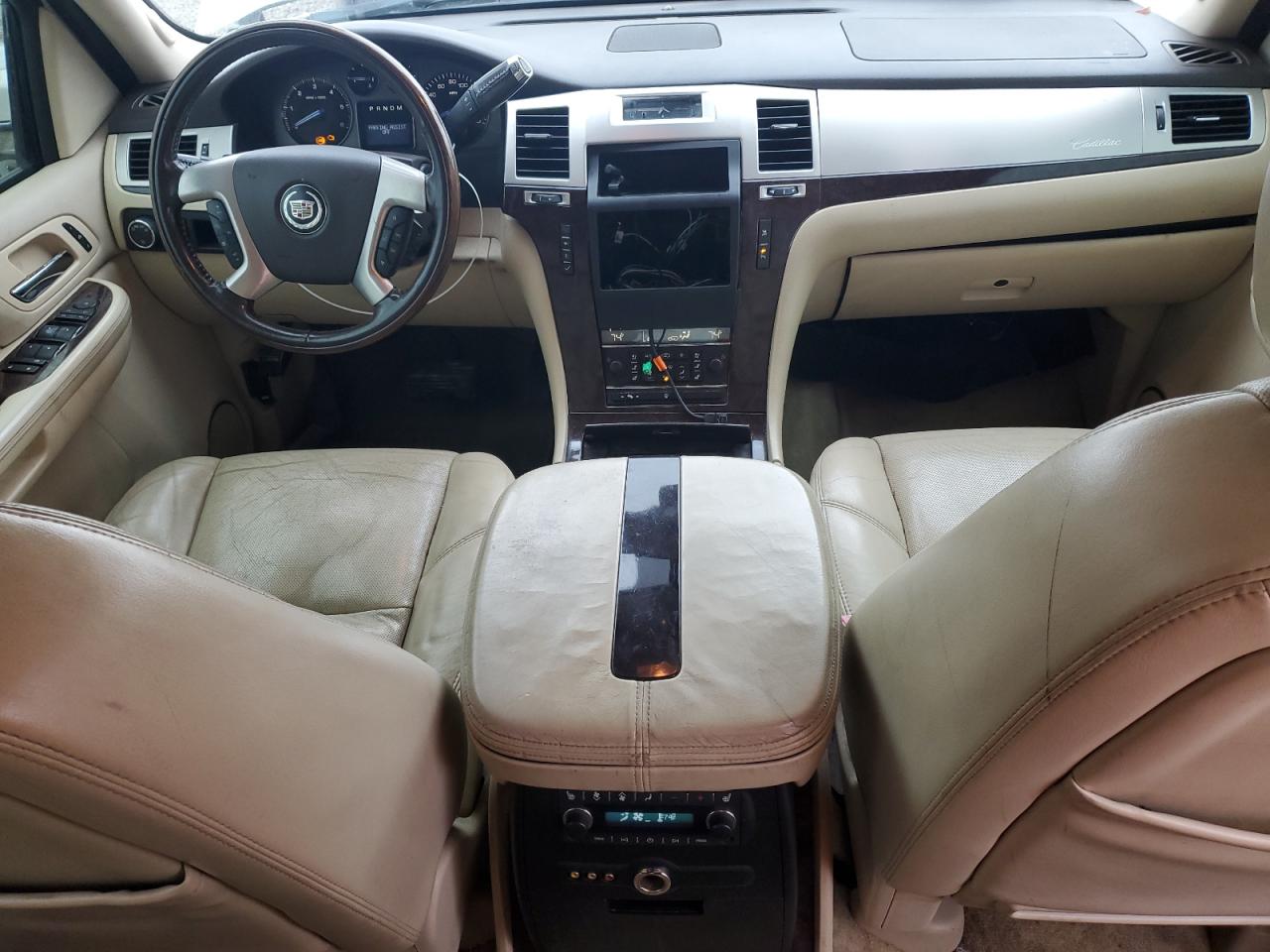 2007 Cadillac Escalade - Image 8