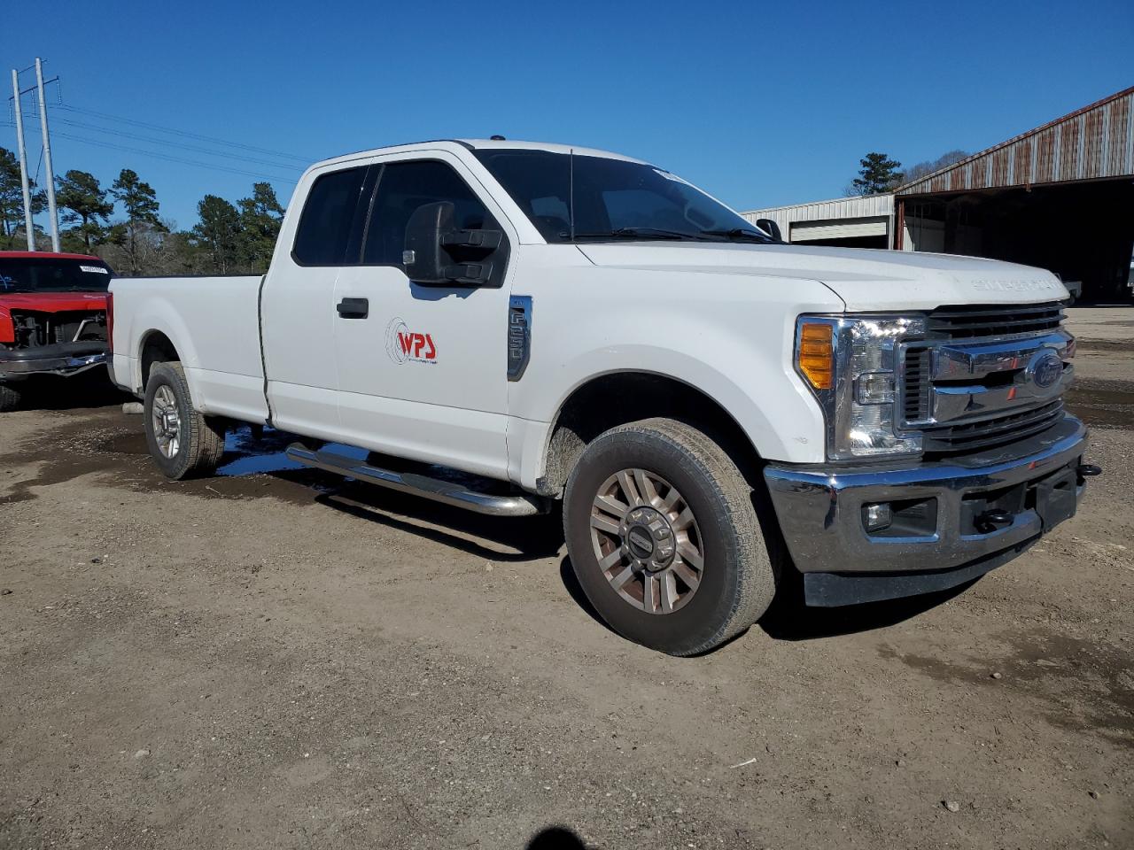 2017 Ford F250 - Image 4