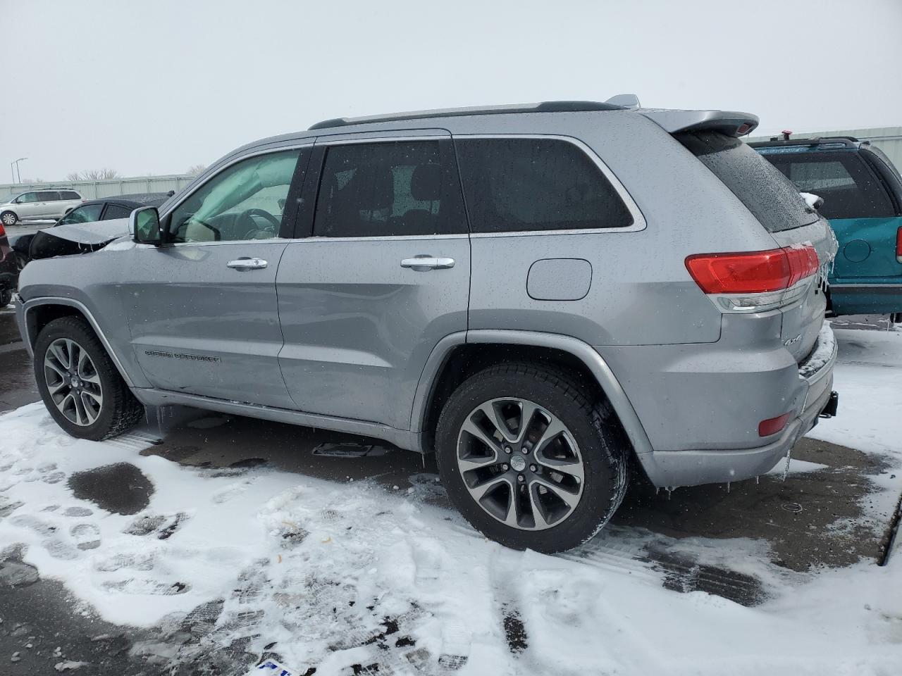 2018 Jeep Grand Cherokee - Image 2