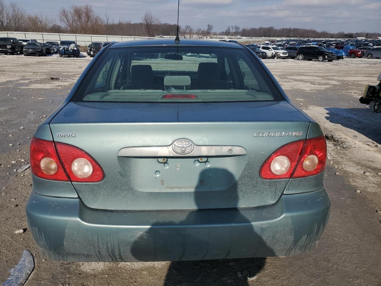 2005 Toyota Corolla - Image 6