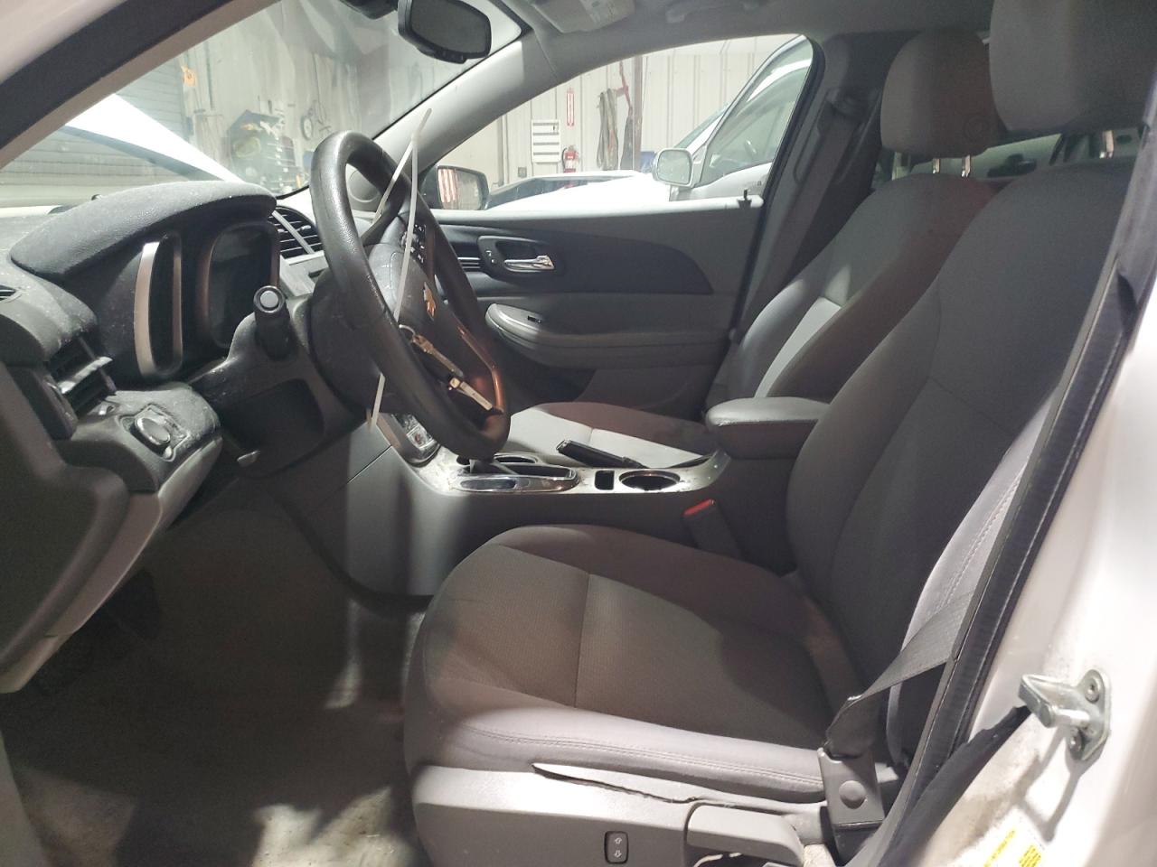 2015 Chevrolet Malibu - Image 7