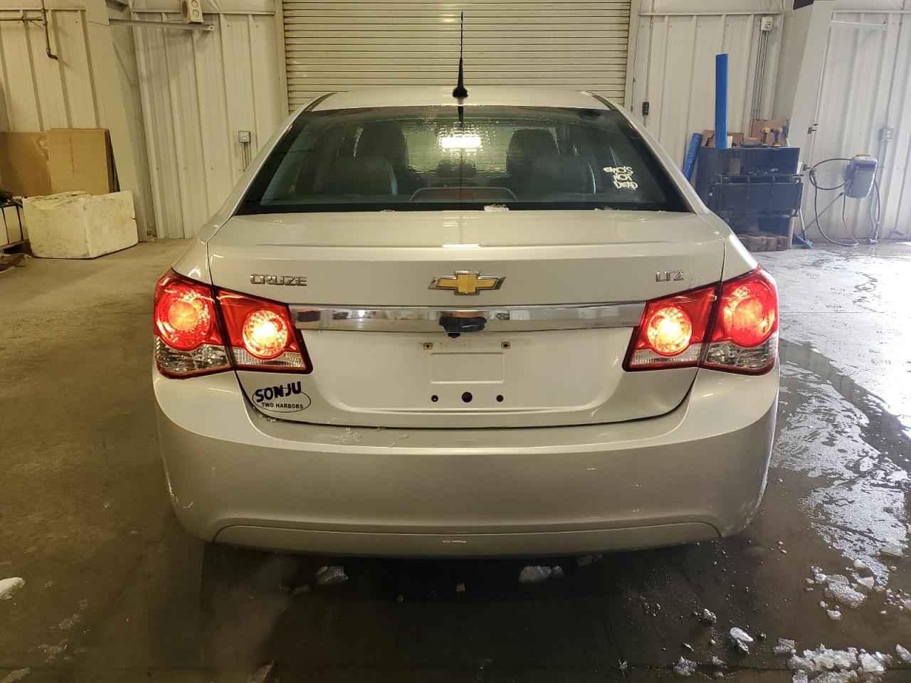2014 Chevrolet Cruze - Image 6