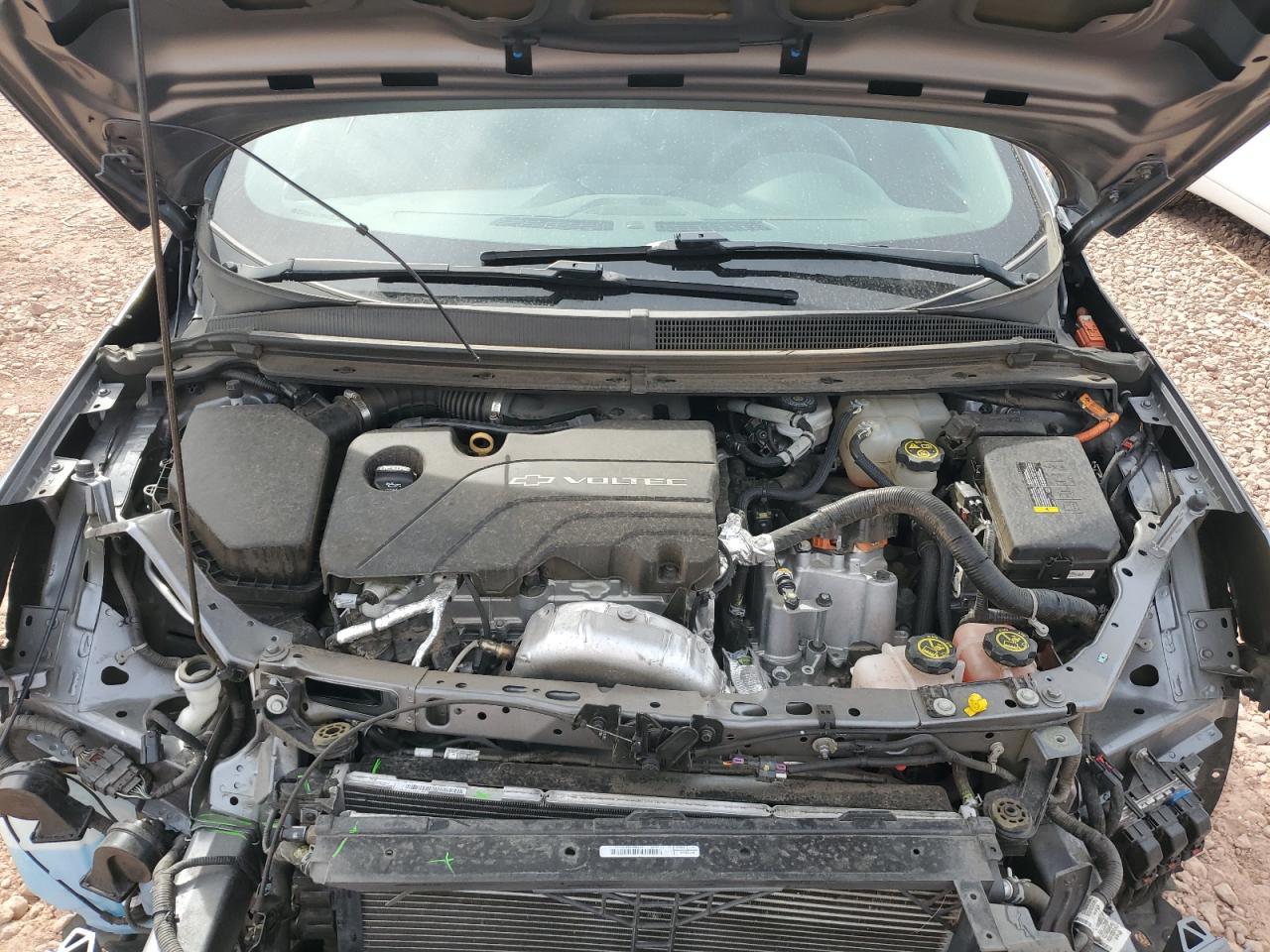 2018 Chevrolet Volt - Image 11