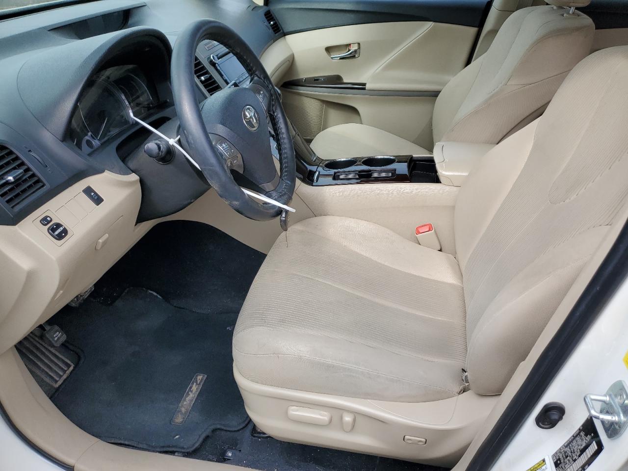 2011 Toyota Venza - Image 7