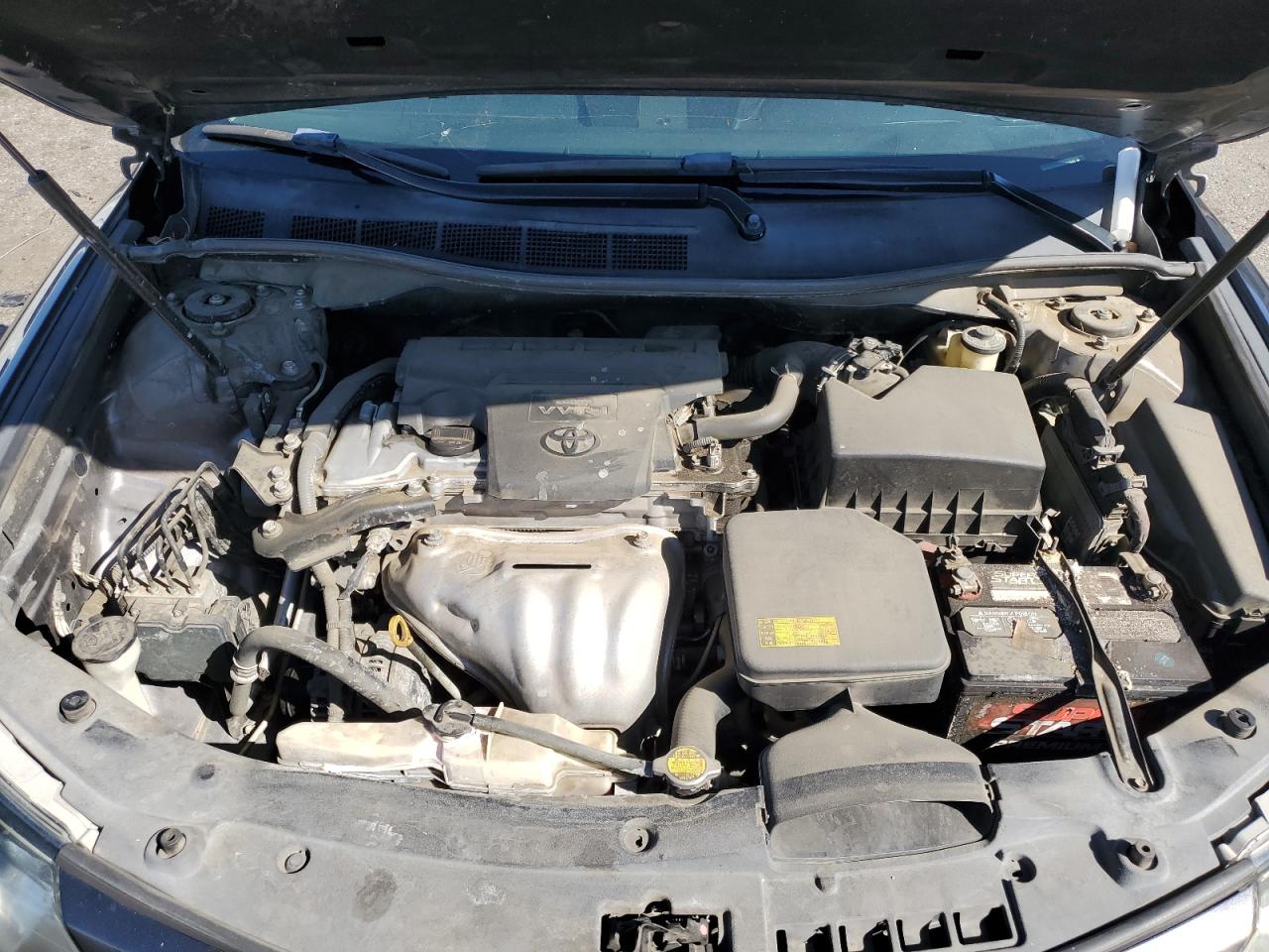 2014 Toyota Camry - Image 11