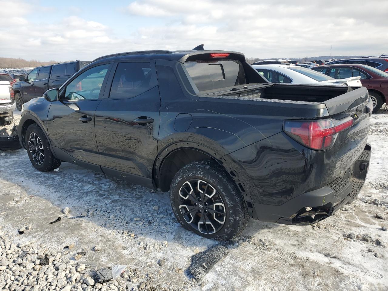 2023 Hyundai Santa Cruz - Image 2