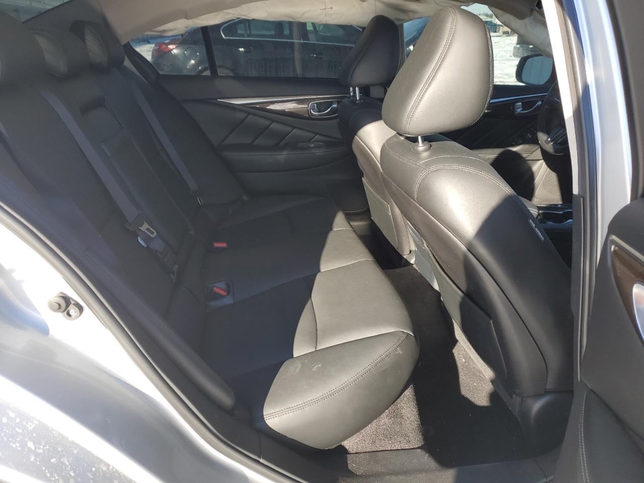 2018 Infiniti Q50 - Image 11