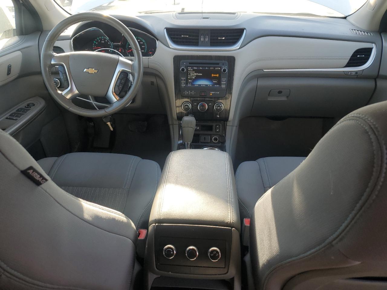 2015 Chevrolet Traverse - Image 8