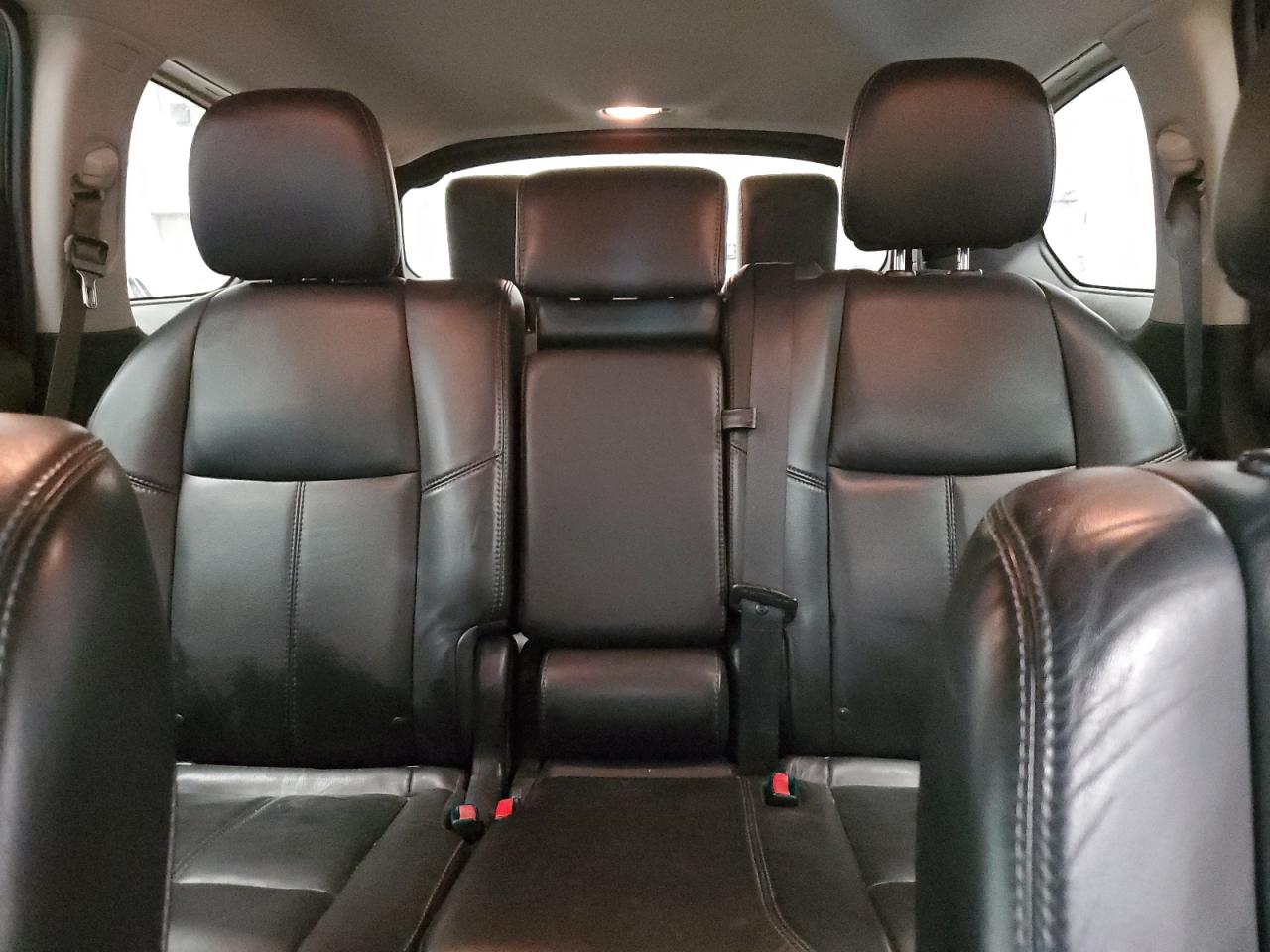 2014 Nissan Pathfinder - Image 10