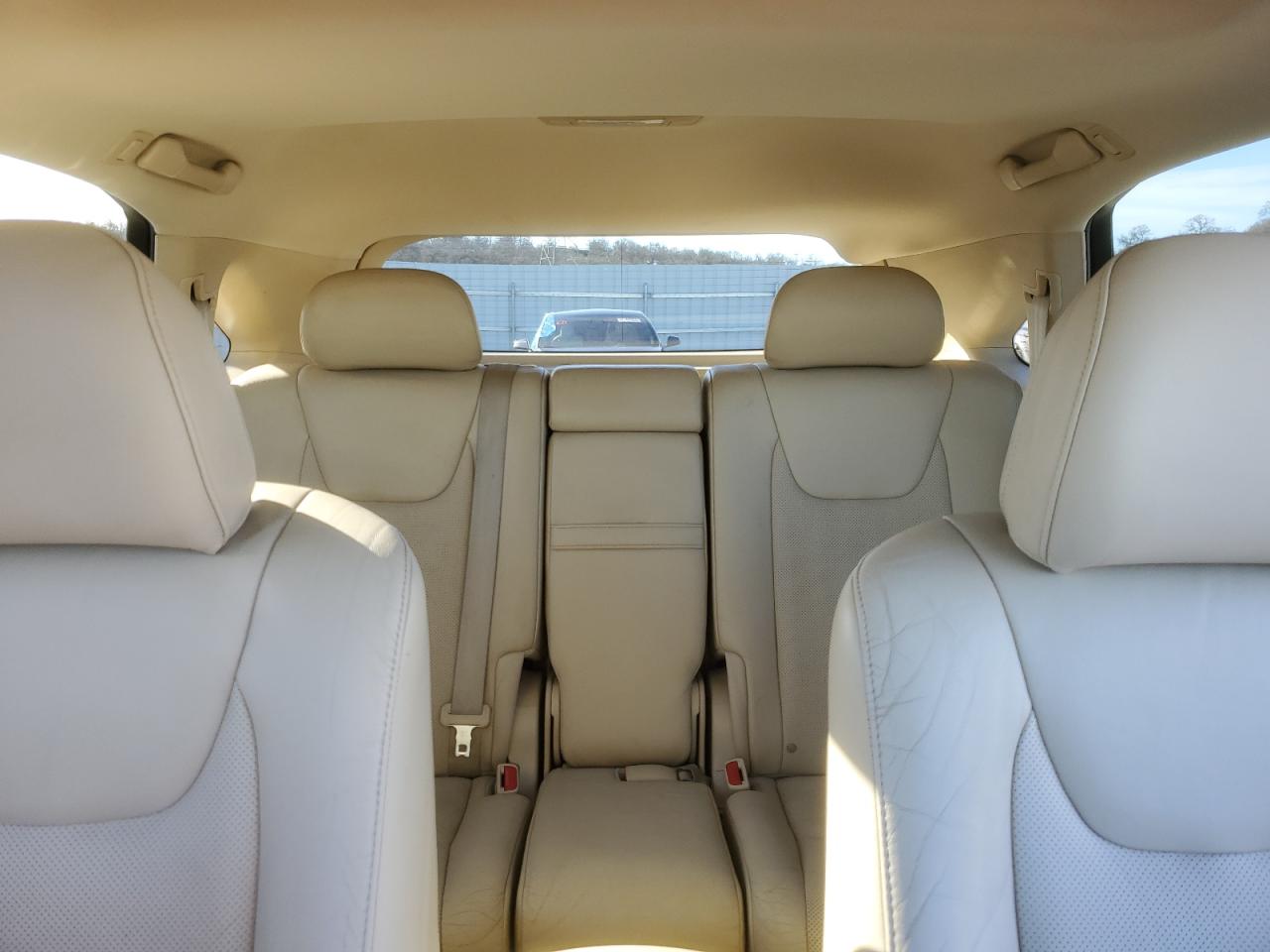 2012 Lexus RX - Image 10