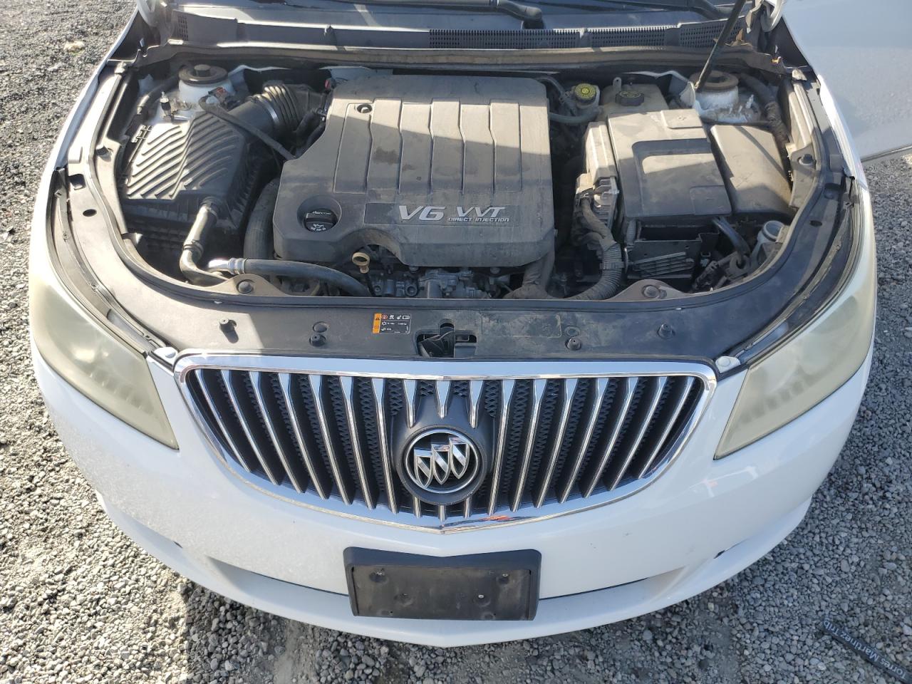 2013 Buick LaCrosse - Image 11
