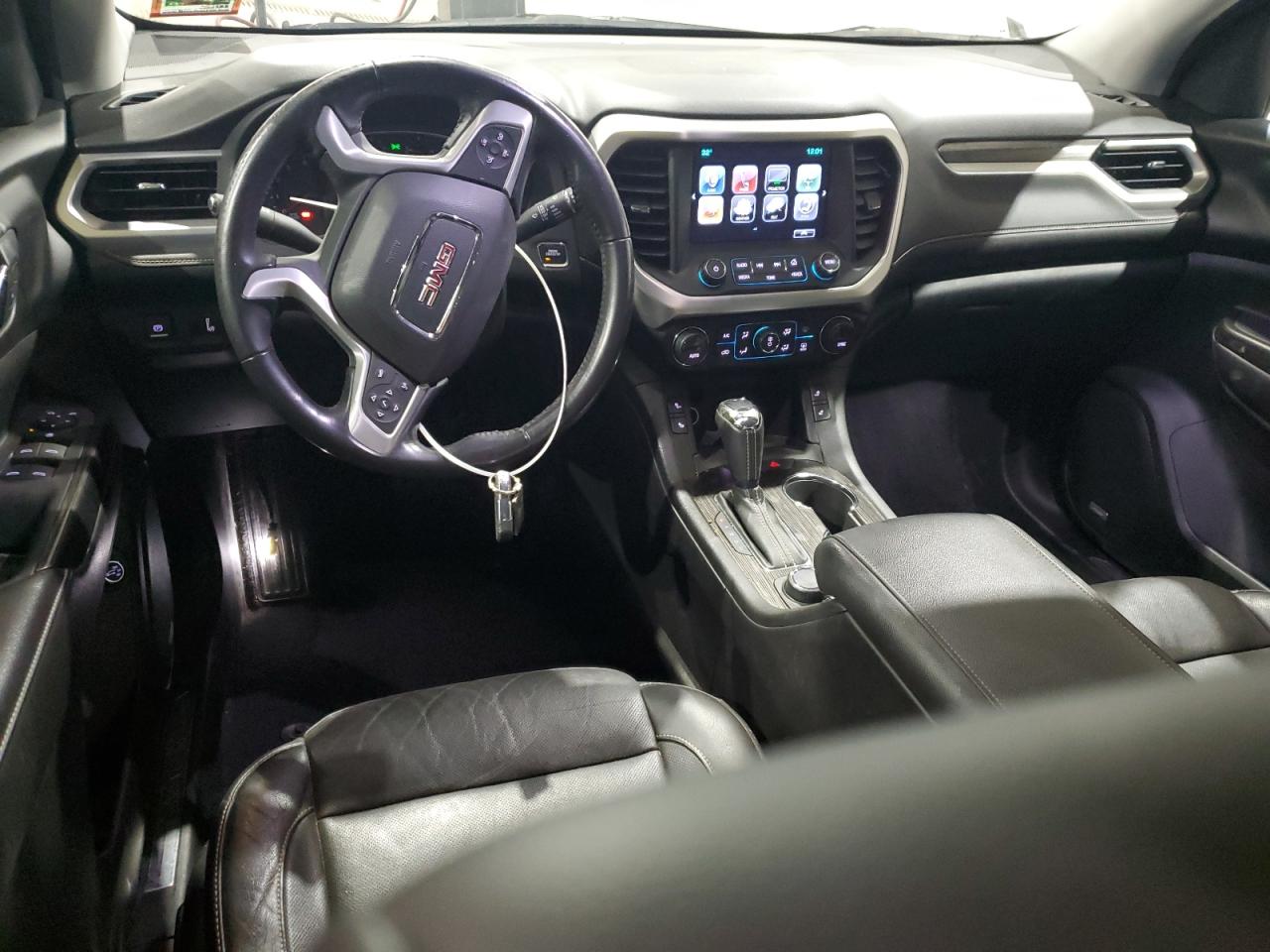 2018 GMC Acadia - Image 8