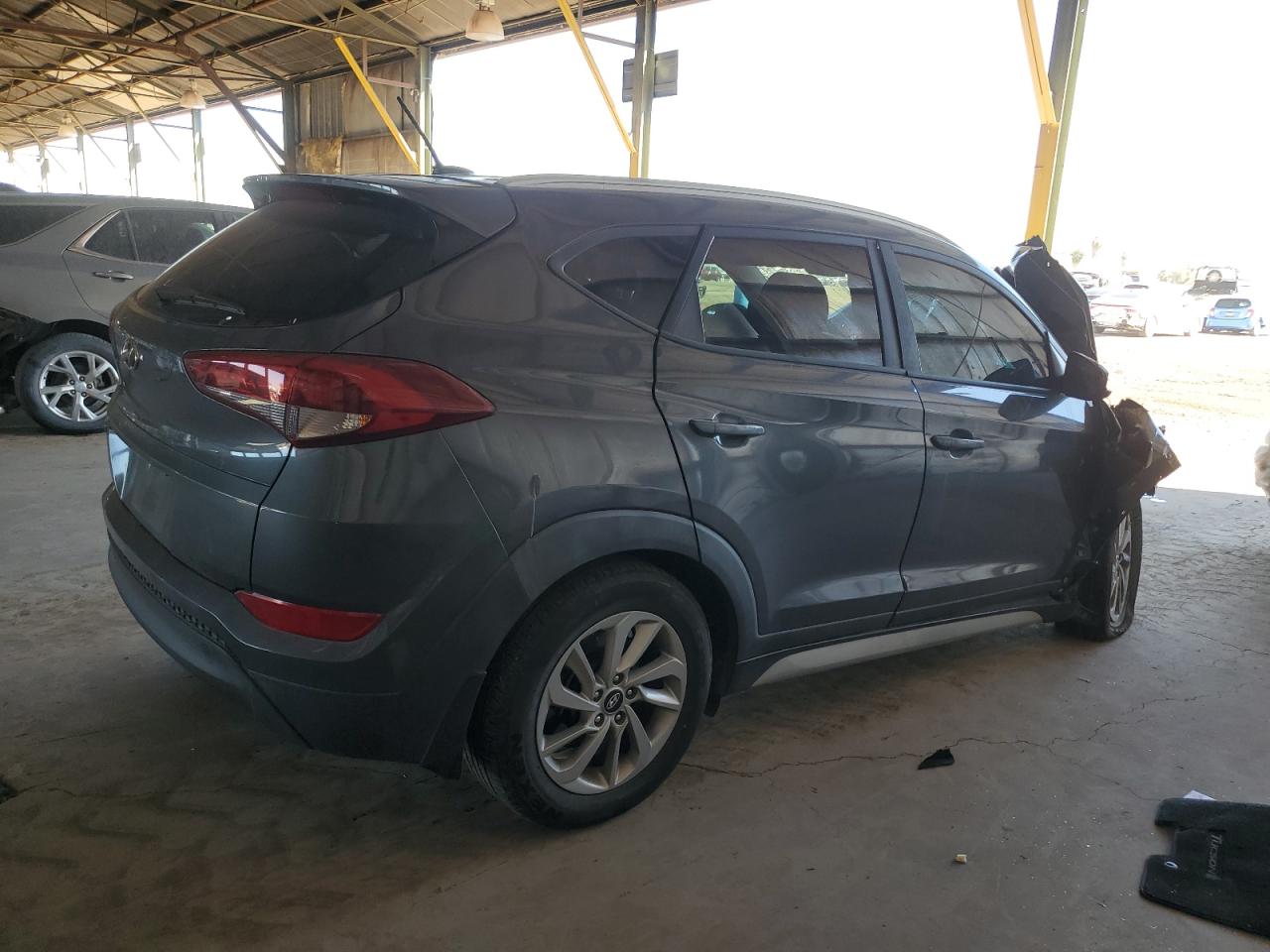 2017 Hyundai Tucson - Image 3