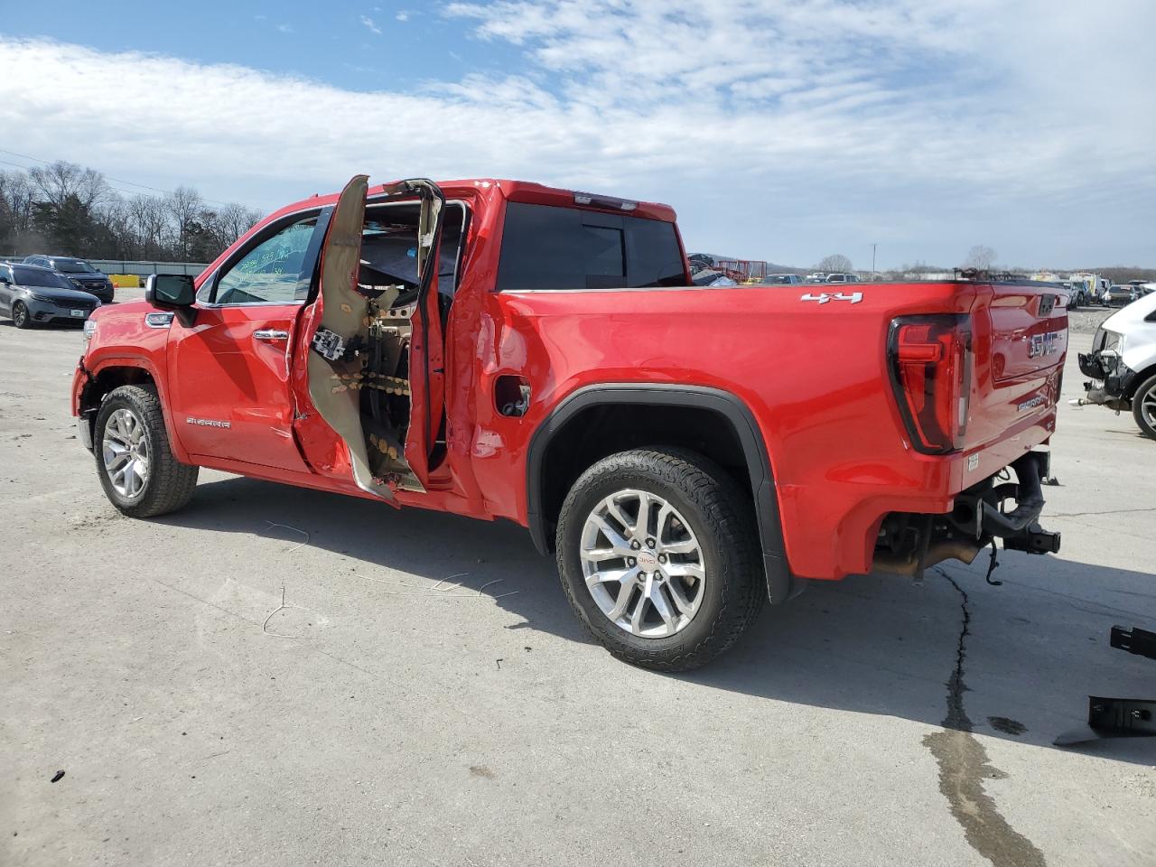 2020 GMC Sierra - Image 2