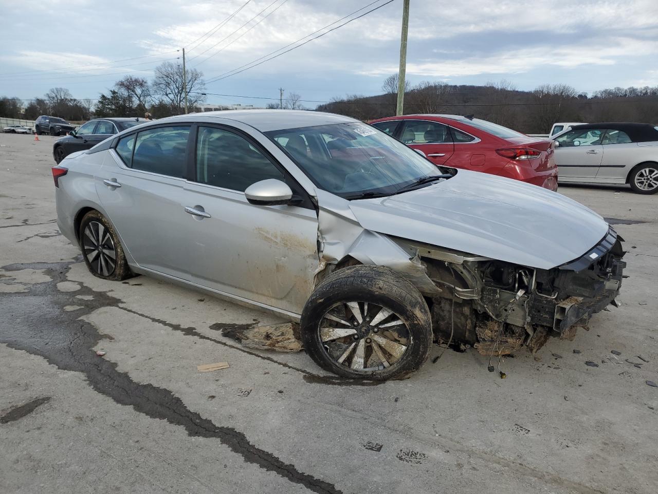 2021 Nissan Altima - Image 4