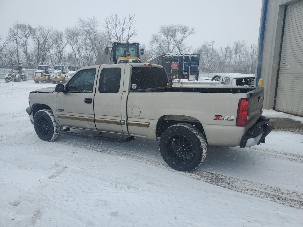 2002 Chevrolet Silverado - Image 2