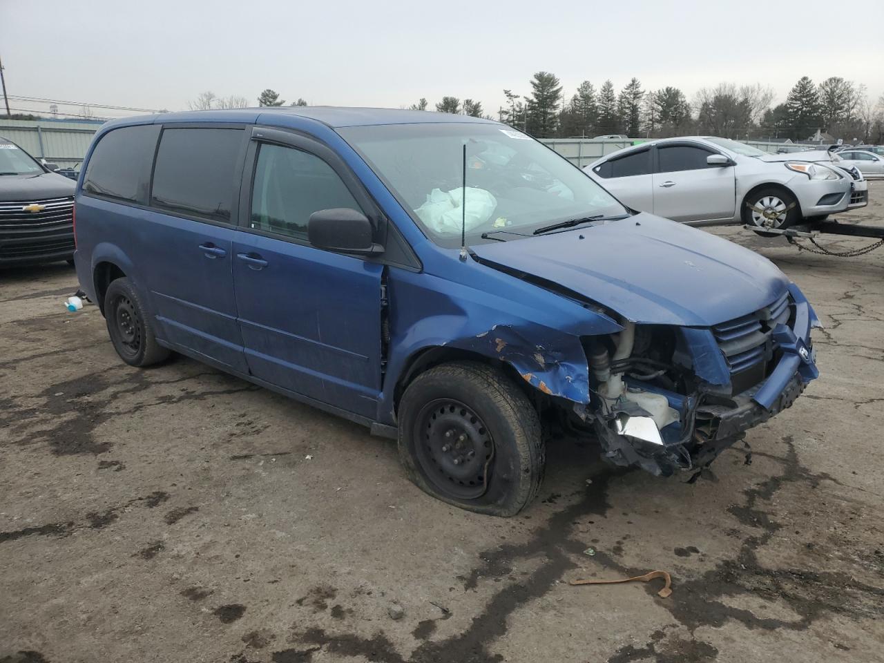 2010 Dodge Caravan - Image 4