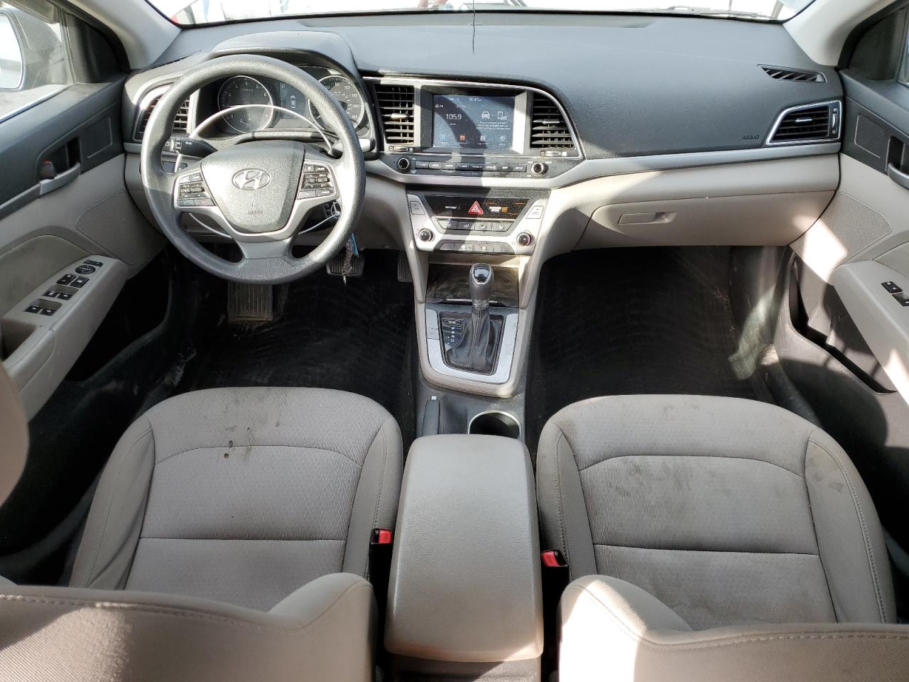 2018 Hyundai Elantra - Image 8