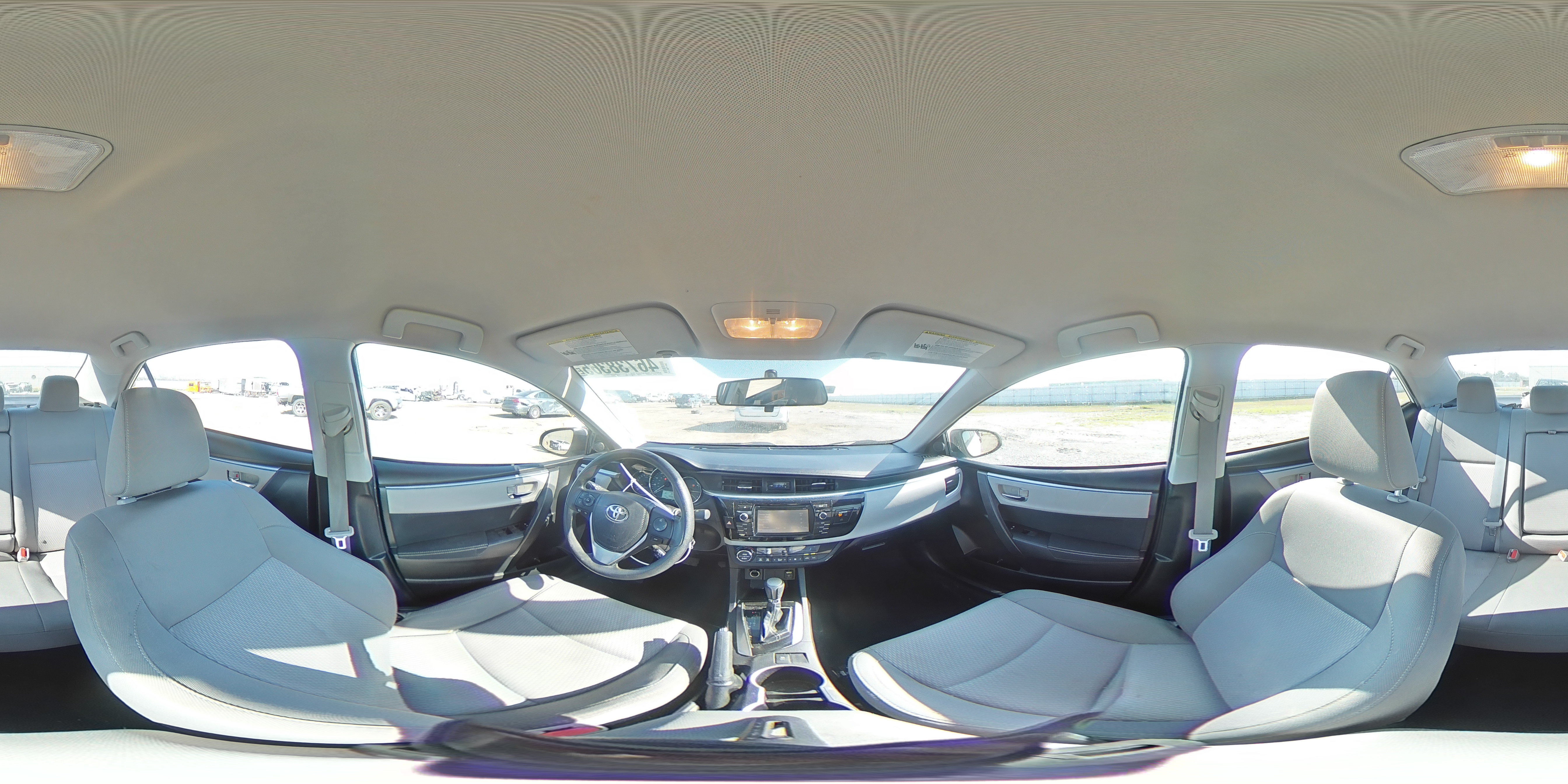 2015 Toyota Corolla - Image 12