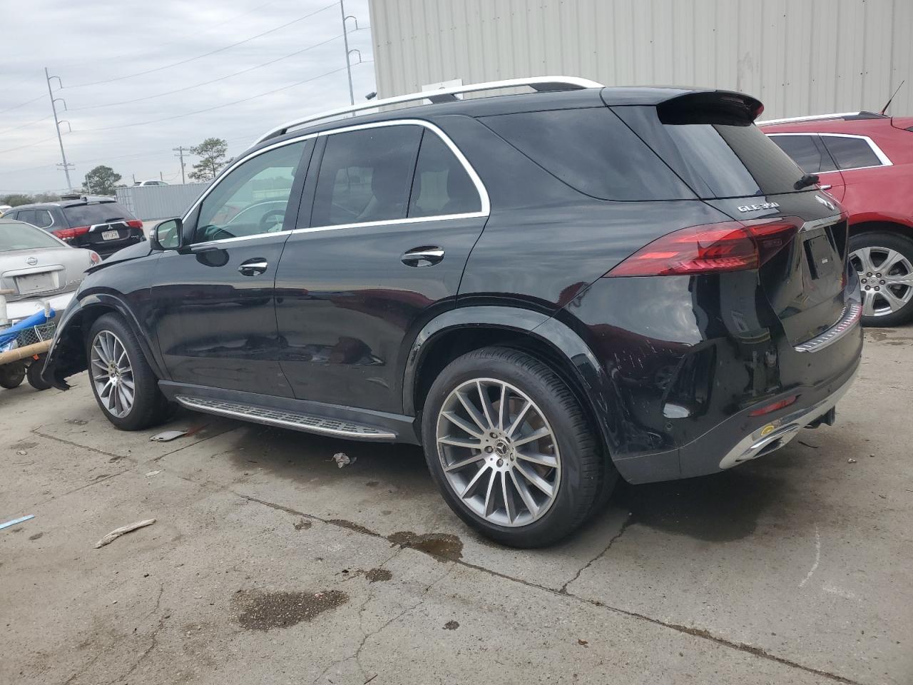 2024 Mercedes-Benz GLE - Image 2