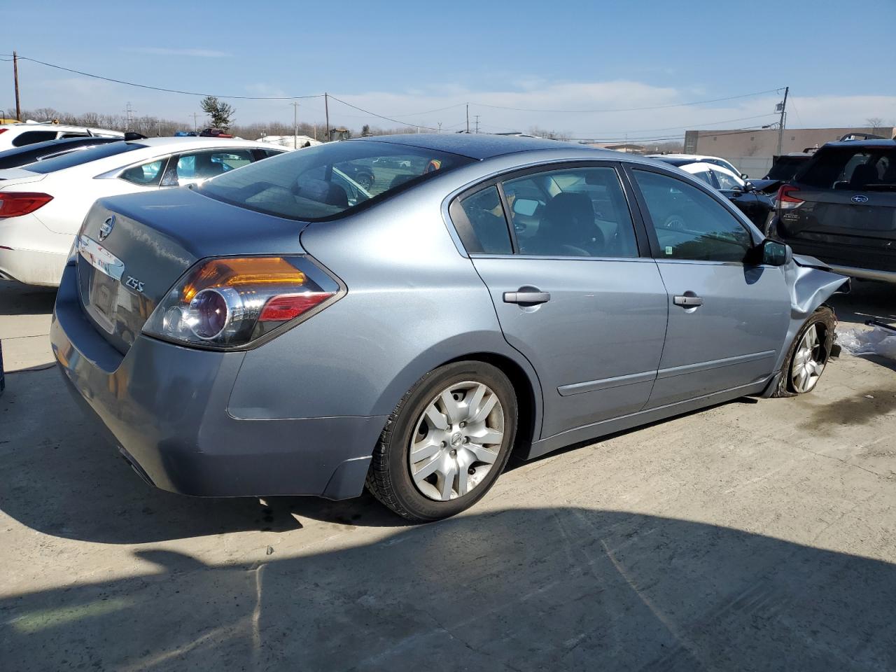 2010 Nissan Altima - Image 3